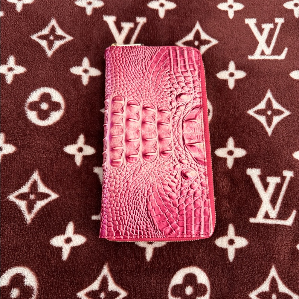 Brahmin Lotus Zip Skyler wallet